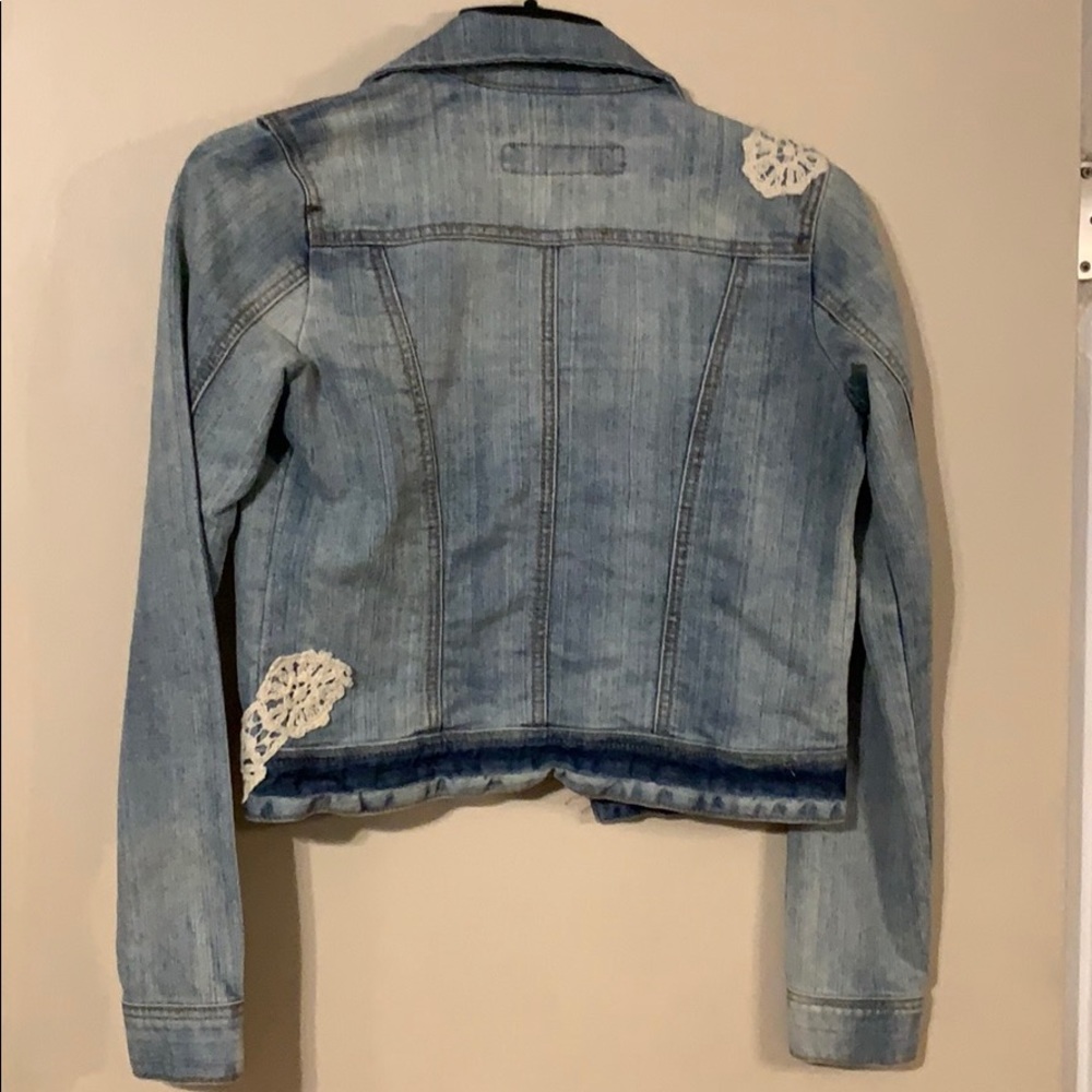 Jean jacket - Picture 5 of 7
